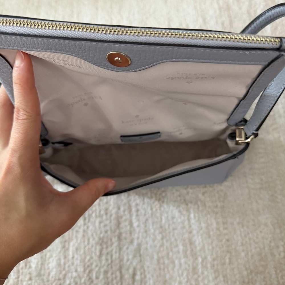 Kate Spade Grey Leila Pebbled Leather Crossbody Bag - Picture 6 of 8